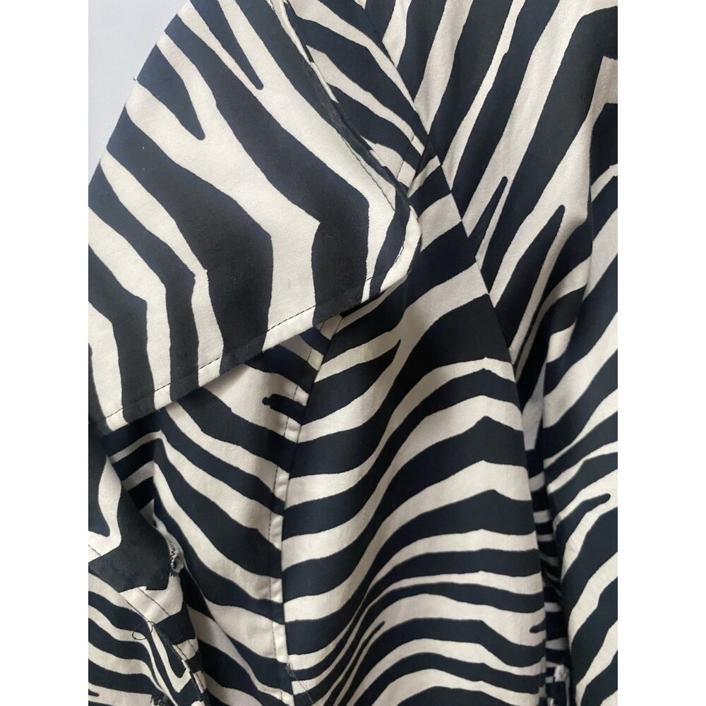 Lane Bryant Size 18 Jacket Zebra Pattern Coat 3/4 Sleeve Double Breasted - Picture 11 of 13